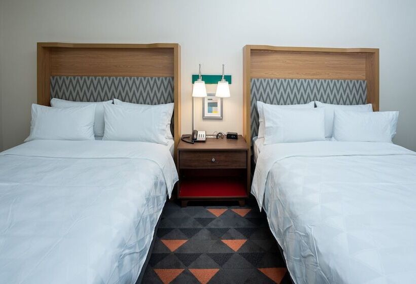 Номер Стандарт Адаптированный для Инвалидов, Holiday Inn Nw Houston Beltway 8, An Ihg