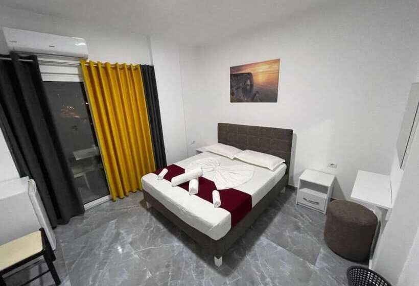 اتاق استاندارد با بالکن, Seadel