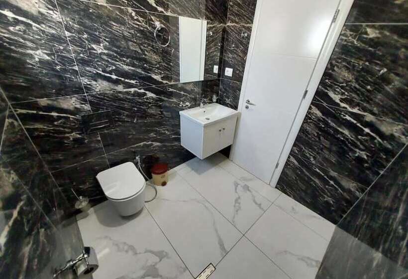 اتاق استاندارد سه تخته با بالکن, Seadel