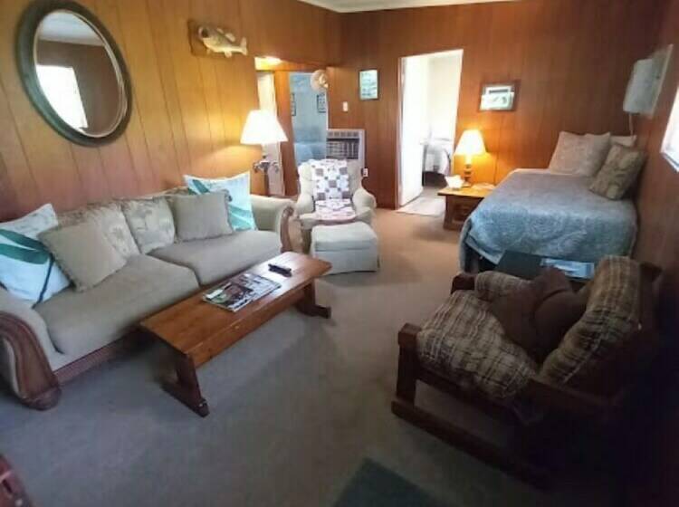 كابينة, Stegbone S Fish Camp And Resort