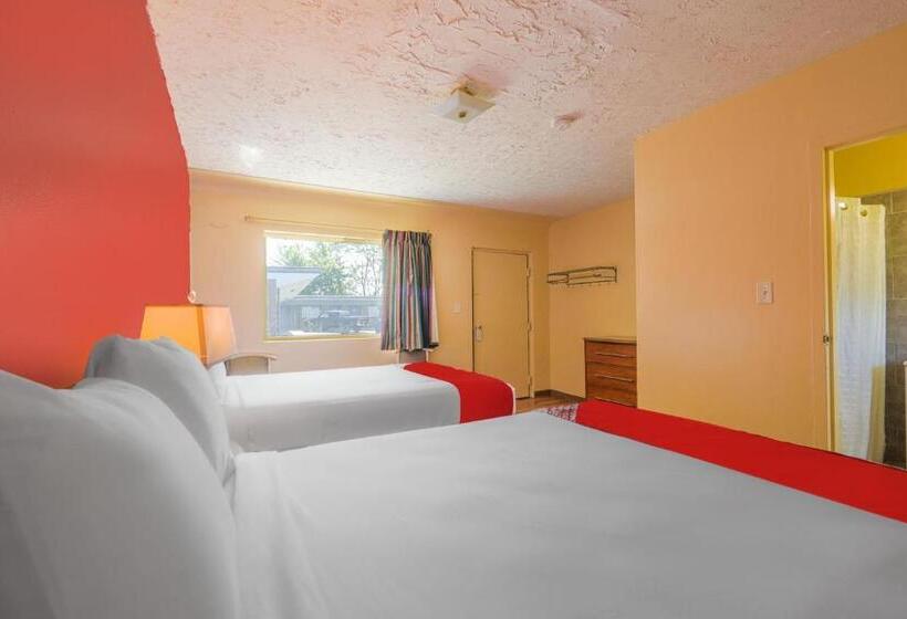 Номер Стандарт, OYO Hotel North Lima OH - Boardman