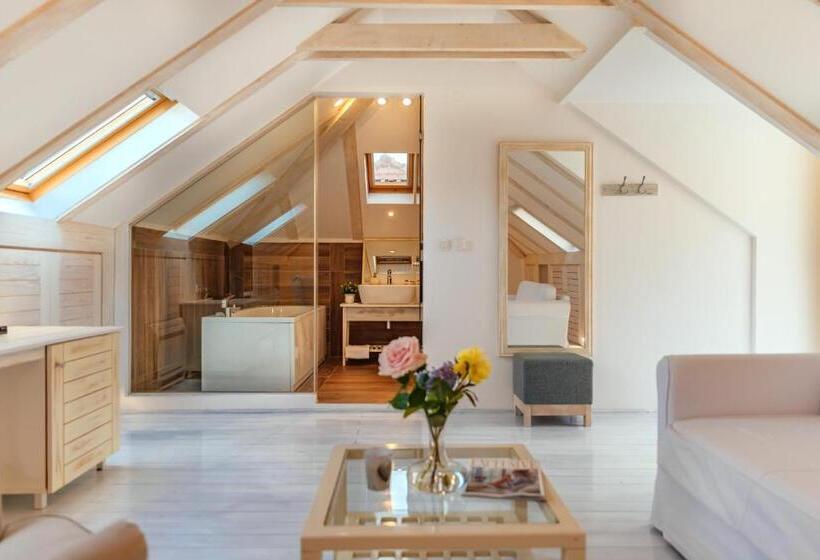 اتاق سوپریور با چشمانداز دریا, Boutique Hotel Capitano