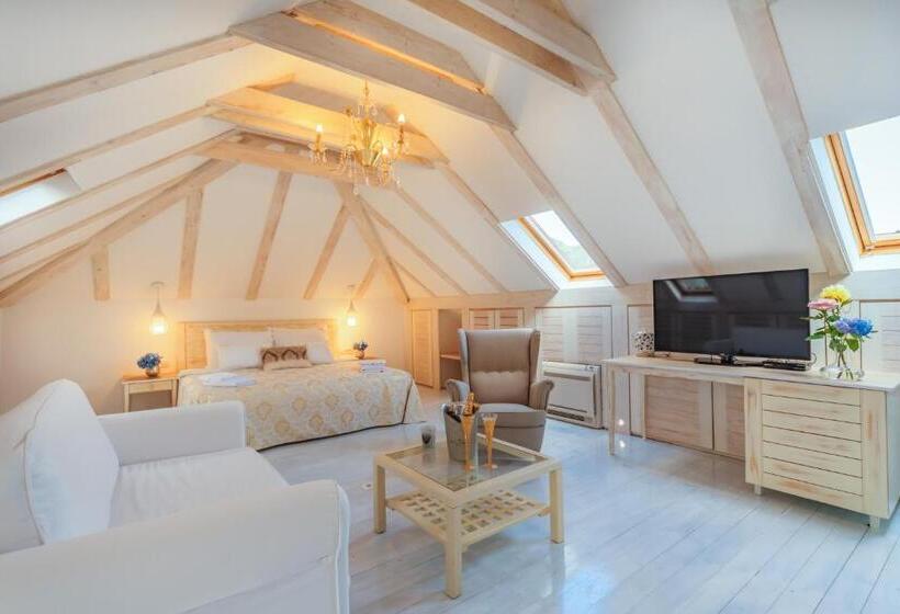 اتاق سوپریور با چشمانداز دریا, Boutique Hotel Capitano