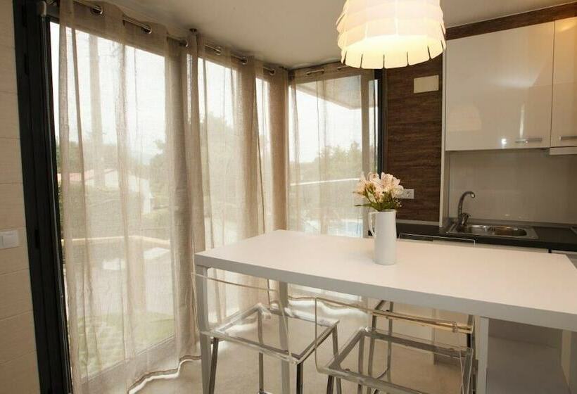 סטודיו סטנדרט נוף לים, Camping & Bungalows Portuondo