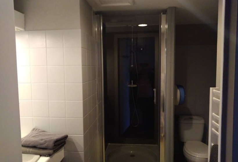 标准间, De France