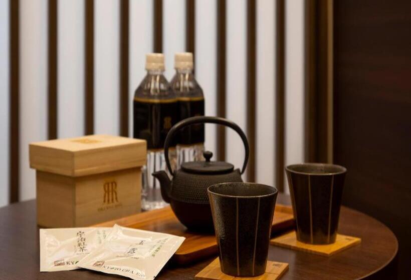 Номер Стандарт с Балконом, Rihga Gran Kyoto