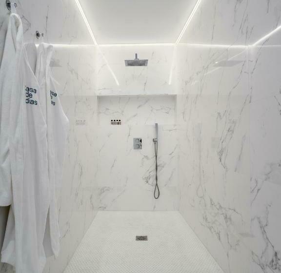 디럭스 스위트 킹 침대, Art Suites By Casa De Indias