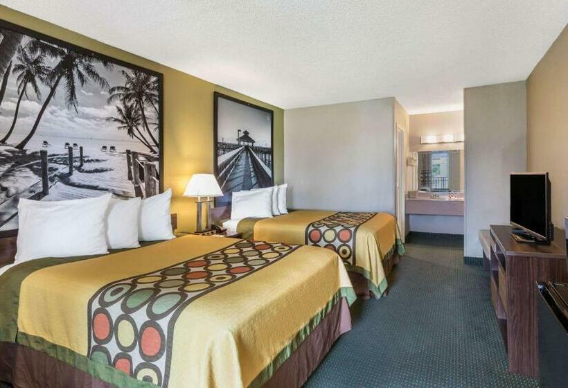 חדר סטנדרט שתי מיטות זוגיות, Super 8 By Wyndham Ocala I 75