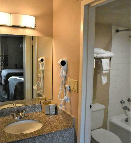 Номер Стандарт 2 Двуспальные Кровати, Super 8 By Wyndham Ocala I 75