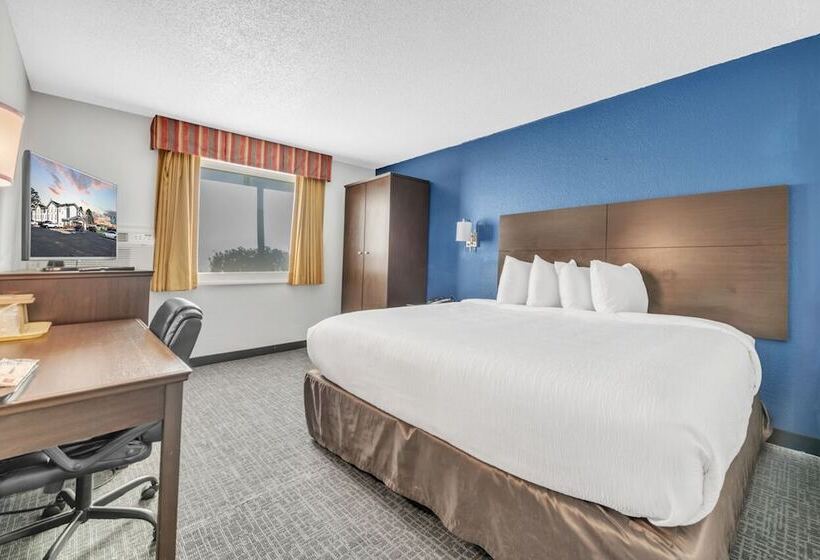 Номер Стандарт 2 Двуспальные Кровати, City Center Inn
