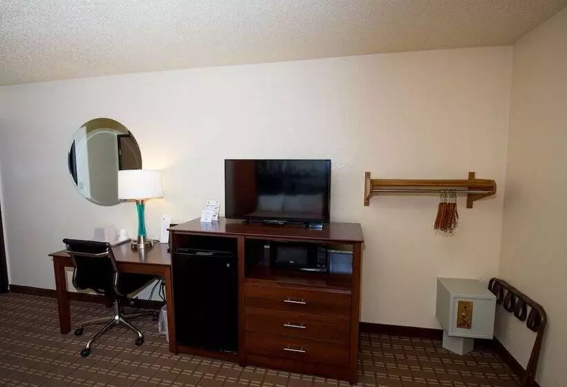 اتاق استاندارد با 2 تخت دوبل, Super 8 By Wyndham Altoona