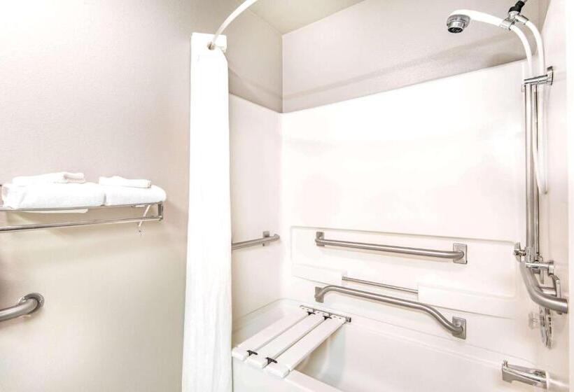 장애인을 위한 스탠다드 룸, Super 8 By Wyndham Buena Vista