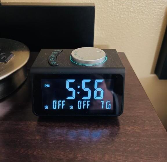 غرفه قياسيه سريرين مزدوجين, Super 8 By Wyndham Clear Lake