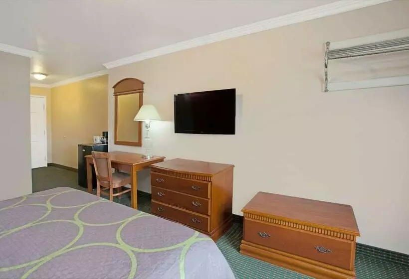 اتاق استاندارد با تخت بزرگ, Super 8 By Wyndham Hollywood/la Area