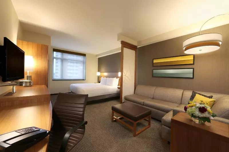 Standard-huone King-vuode, Super 8 By Wyndham Kingman