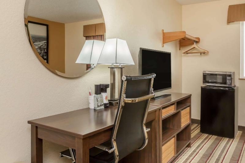 标准间, Super 8 By Wyndham Latham   Albany Airport