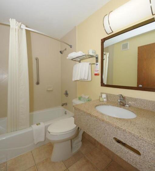 标准间, Super 8 By Wyndham Latham   Albany Airport