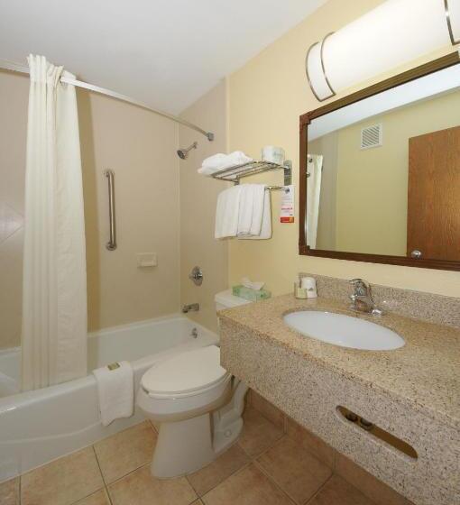 标准间, Super 8 By Wyndham Latham   Albany Airport