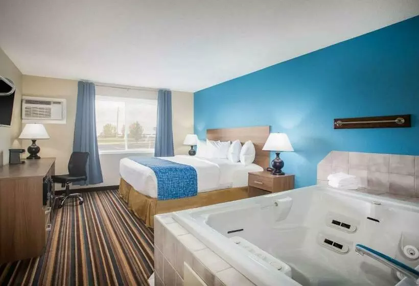 キングサイズベッドのスイートルーム, Travelodge By Wyndham Wahpeton