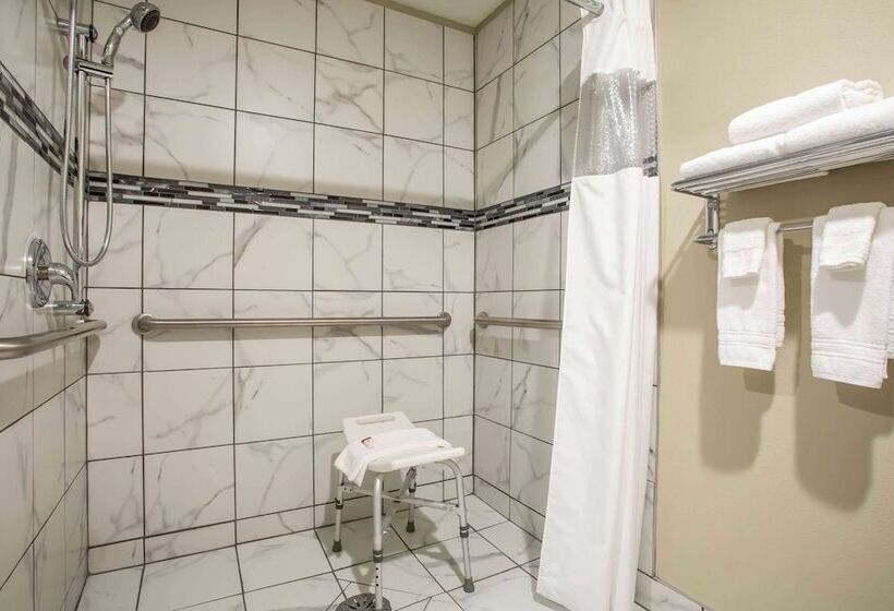 جناح ديلوكس سرير كينج, Travelodge By Wyndham Wahpeton