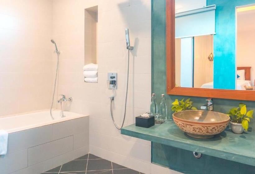 اتاق کلاسیک با تخت دونفره, Angkor Aurora