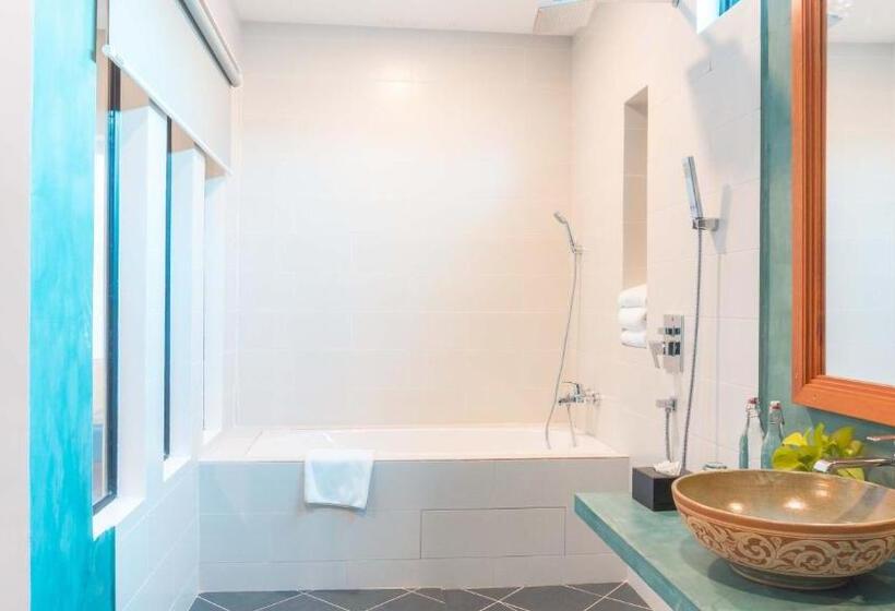 اتاق کلاسیک با تخت دونفره, Angkor Aurora