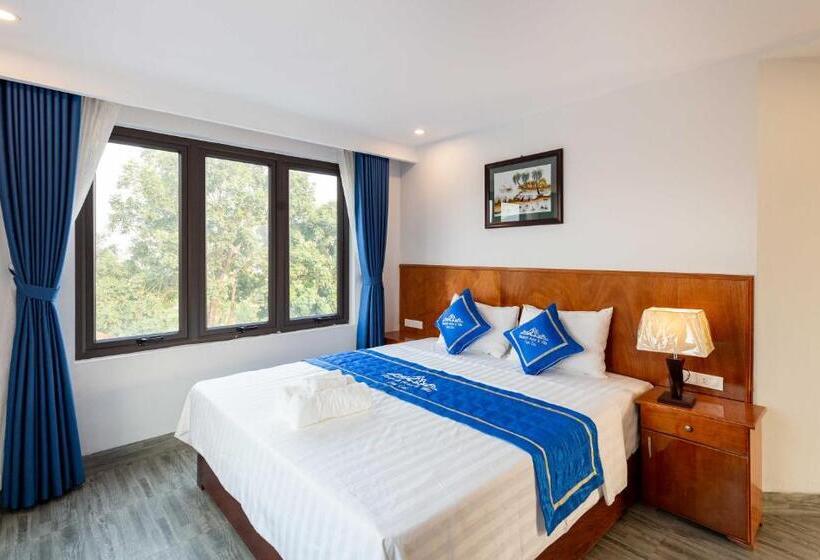 اتاق استاندارد با چشمانداز استخر, Elizabeth Hotel Tam Coc