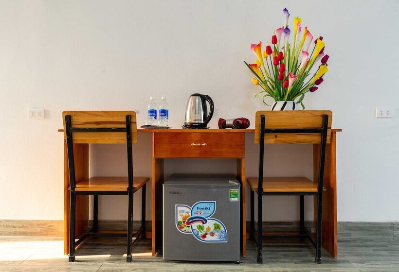 اتاق استاندارد سه نفره, Elizabeth Hotel Tam Coc