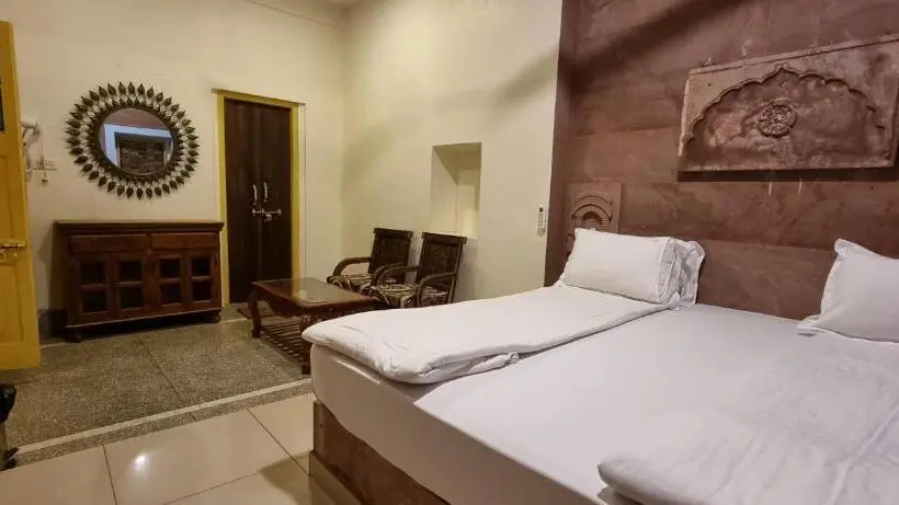 اتاق لوکس, Suraj Haveli