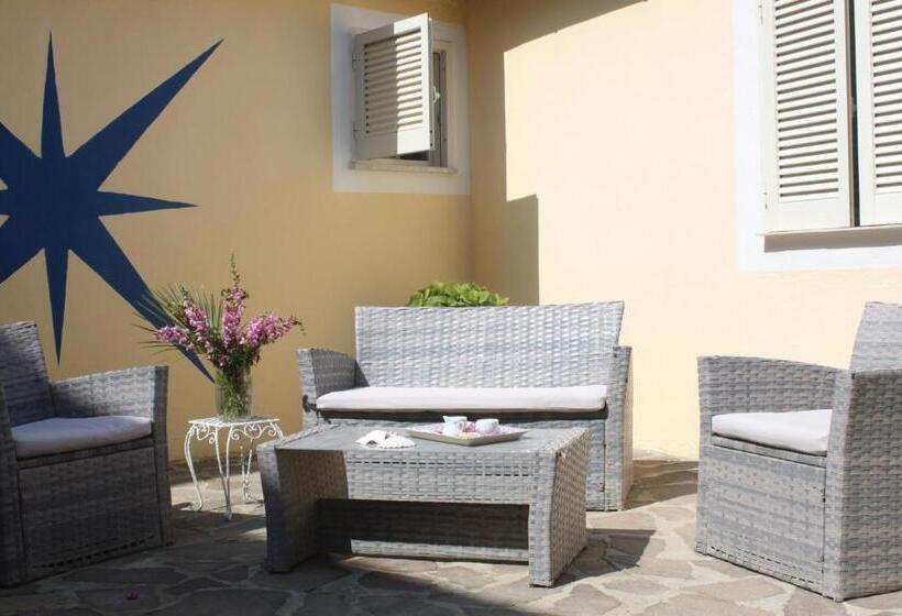 スタンダードルーム, Camere Dieci Maggio