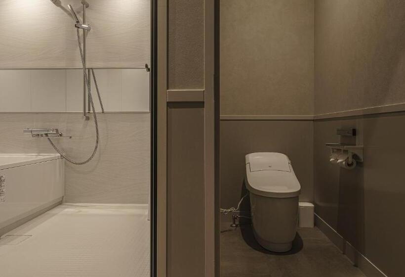 غرفة سوبيريور عائلية, Aoka Kamigoto