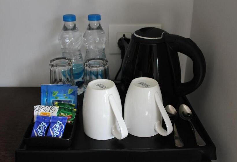 اتاق سوپریور, Central