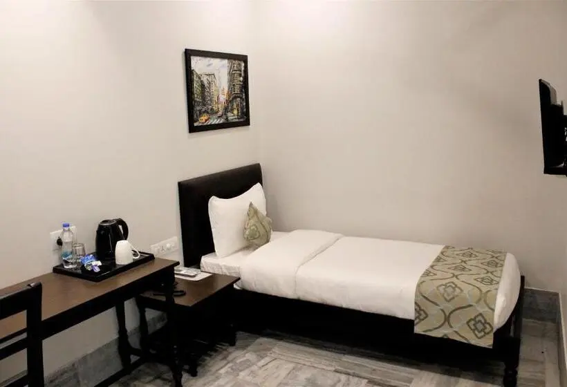 Quarto Estandar Individual, Central