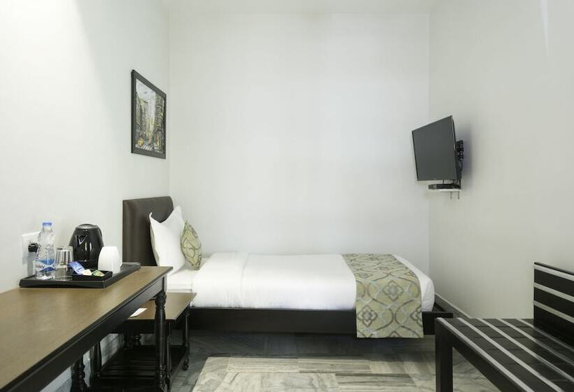 اتاق استاندارد یک نفره, Central