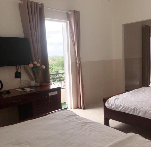 سوییت خانوادگی, Magnolia Hotel Cam Ranh