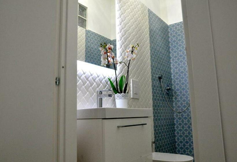 חדר סופריור עם מיטת קינג, Giolitti Central Room