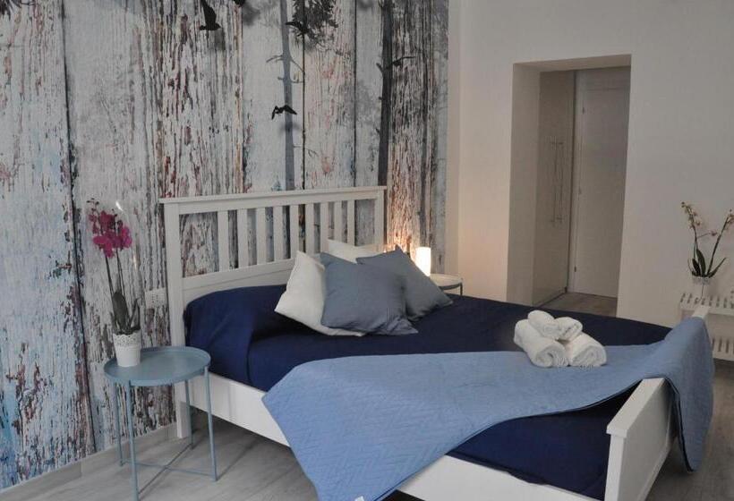 חדר דלוקס לשלושה, Giolitti Central Room