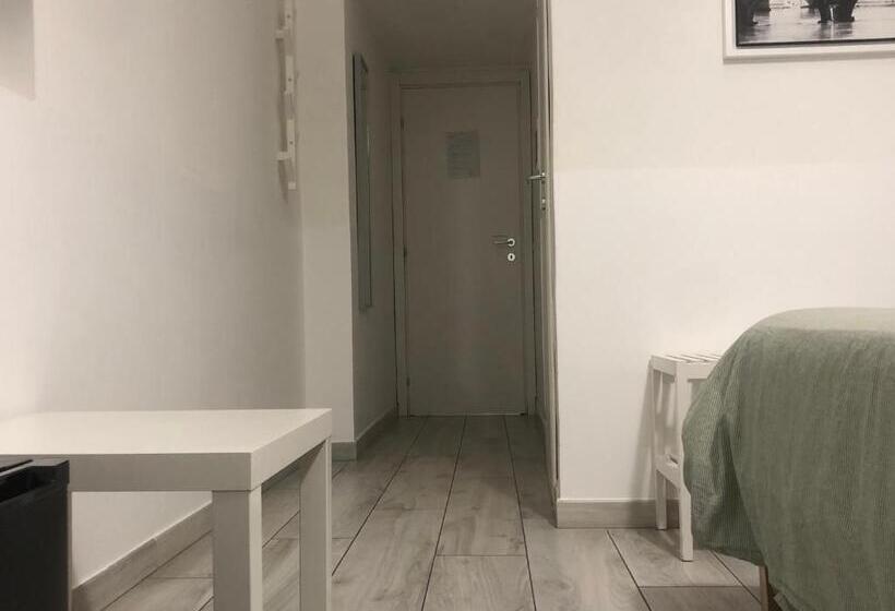 חדר סופריור עם מיטת קינג, Giolitti Central Room