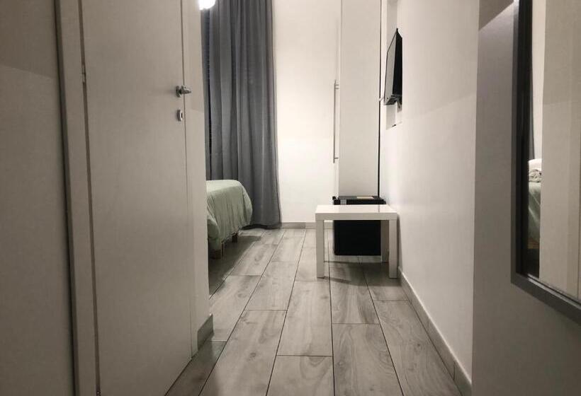 חדר סופריור עם מיטת קינג, Giolitti Central Room