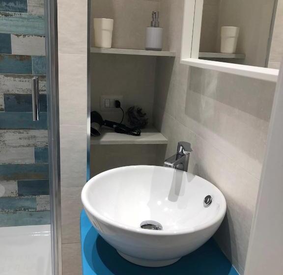 חדר דלוקס לשלושה, Giolitti Central Room