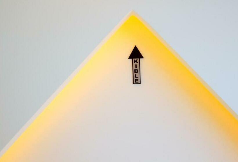 اتاق استاندارد یک نفره, Hira