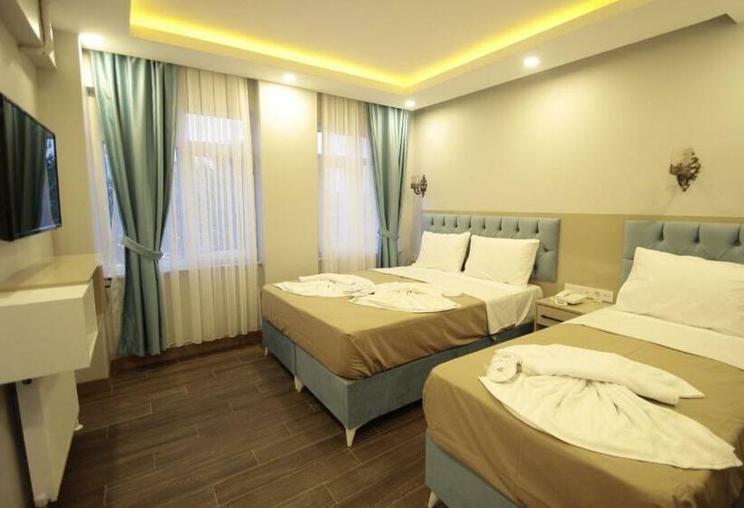 اتاق لوکس, Hira