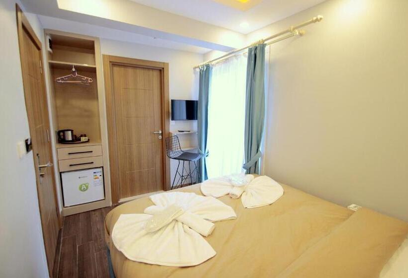 اتاق استاندارد یک نفره, Hira