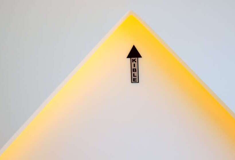 اتاق لوکس یک تخته, Hira