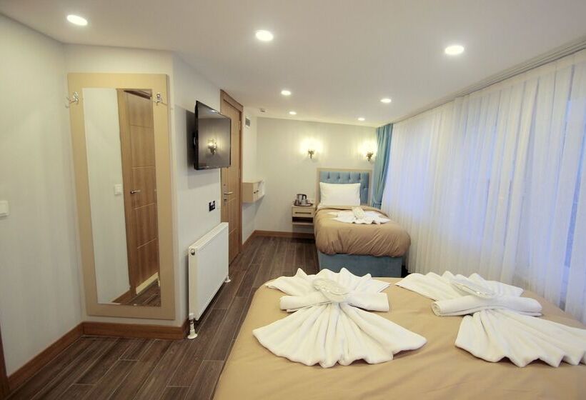 اتاق لوکس سه تخته, Hira