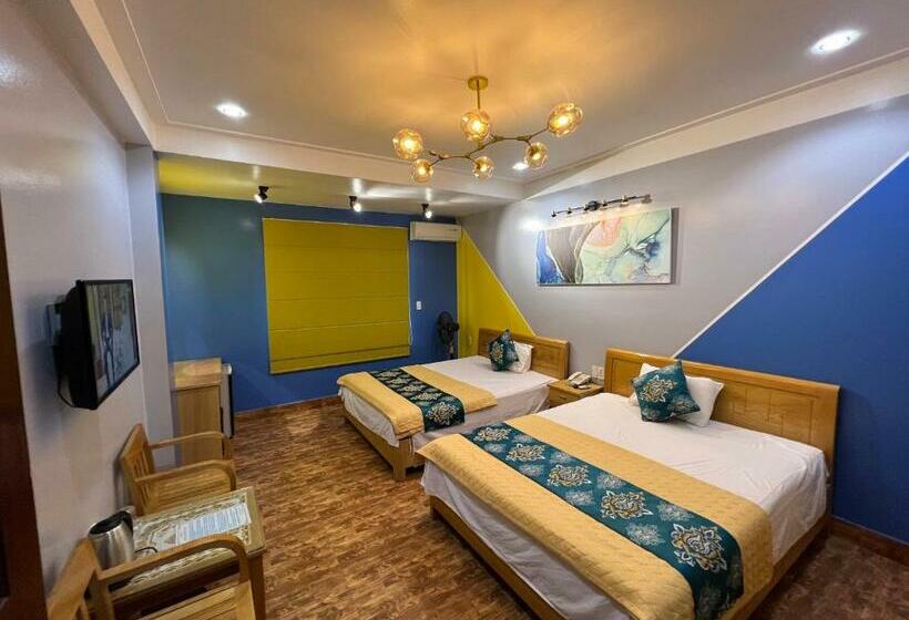 اتاق سوپریور خانوادگی, Kim Dung Ha Long