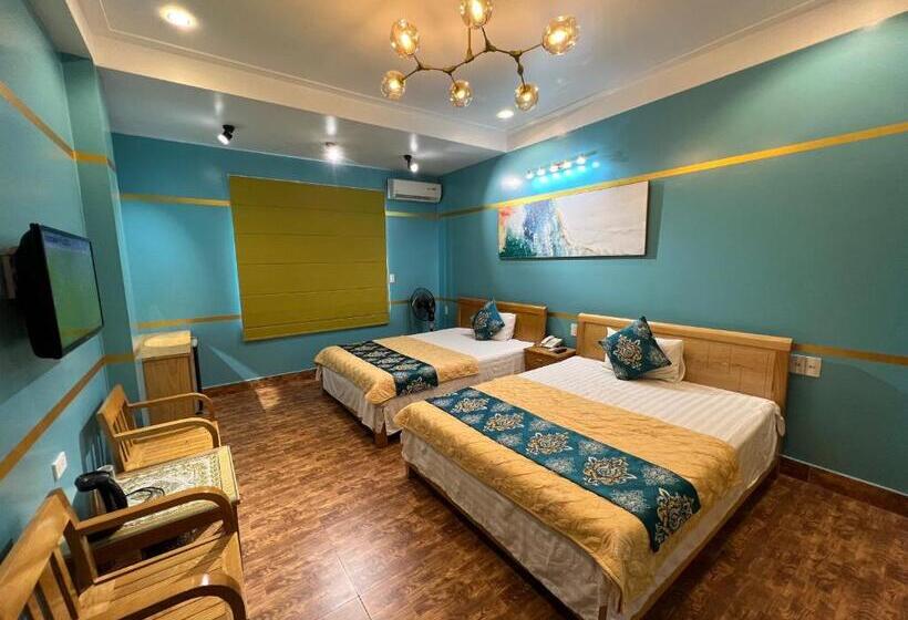 اتاق سوپریور خانوادگی, Kim Dung Ha Long