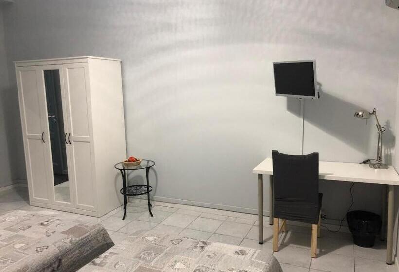 Номер Стандарт, Affittacamere Roma