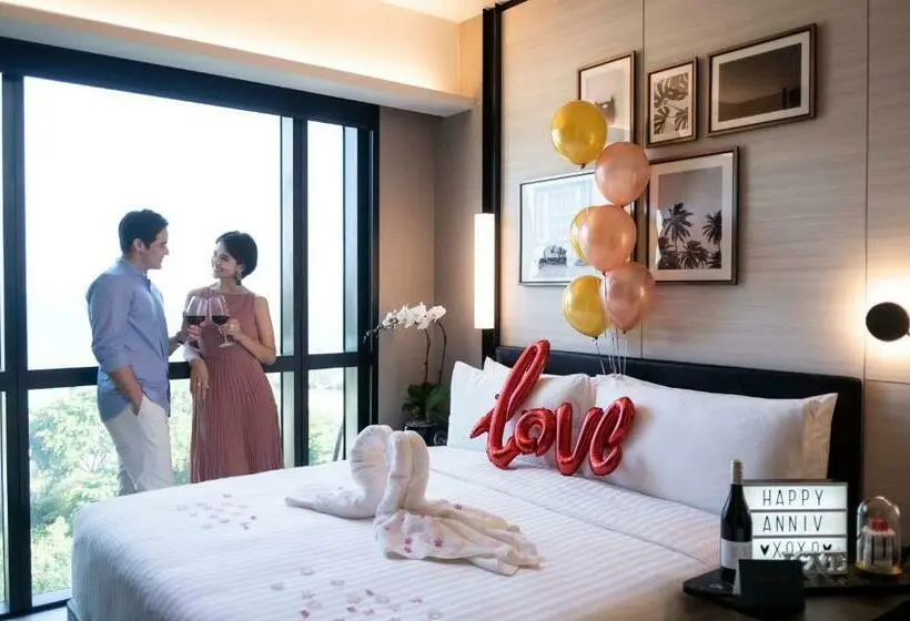 اتاق لوکس با چشمانداز استخر, The Outpost Hotel Sentosa By Far East Hospitality