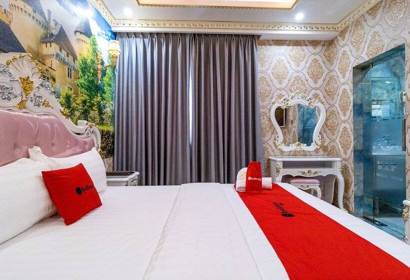 اتاق لوکس, Reddoorz Premium @ Cao Thang Street